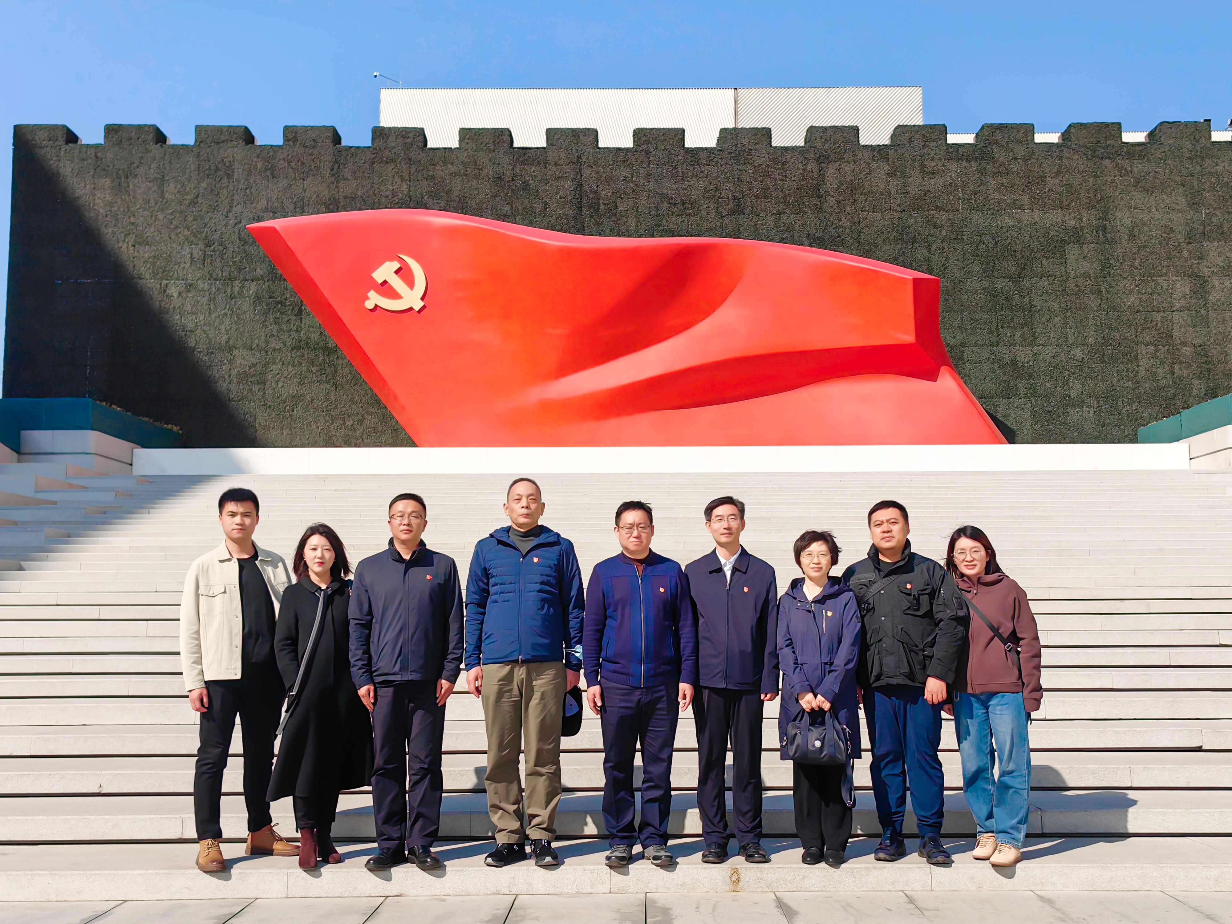 学党史 强党性｜beat365正版唯一入口必一党日活动：参观中国共产党历史展览馆